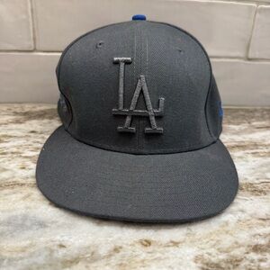 Los Angeles New Era 59Fifty Fitted Cap Size 7 1/8 MLB Cooperstown Collection